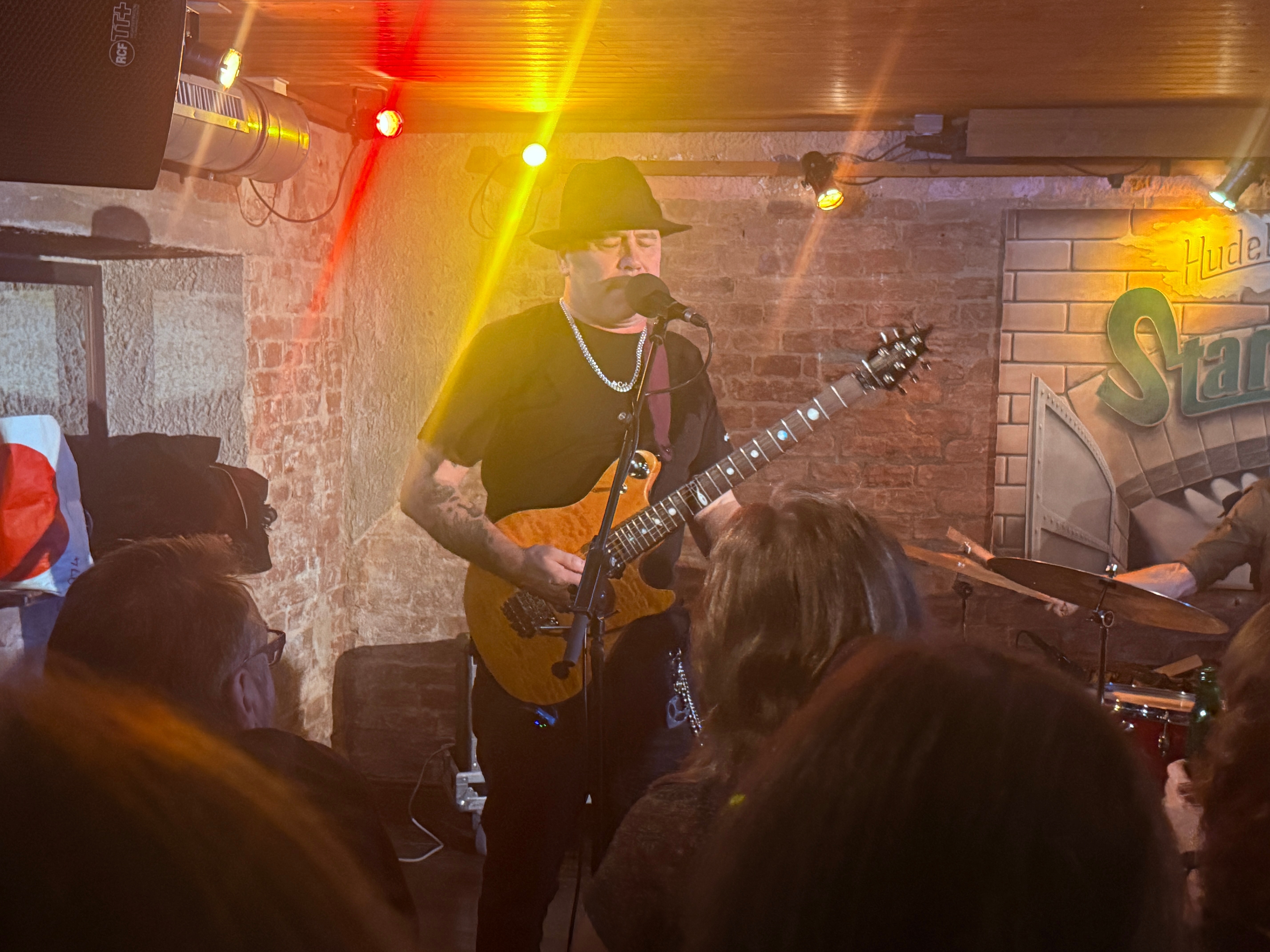 WillJohnsBluesTrio2026-01-26StaraPekarnaBrnoCzechRepublic (1).jpg